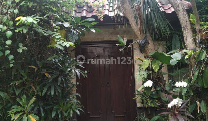 Rumah Bangunan Lama 2 Lantai Area Dekat Senayan Dan Senopati 2