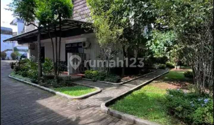 Dijual.rumah.2.lantai.di.area.selong.kebayoran Baru