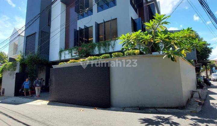 Dijual Rumah 3 Lantai Baru Dan Bagus Di Pejaten Barat Dekat Kemang 1