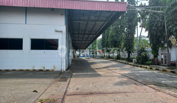 Di.jual.gudang /ex Pabrik.di.area.ciracas Jakarta.timur