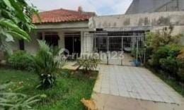 Dijual Rumah Bangunan Lama Di Jalan Cempaka Bintaro Sektor 1 