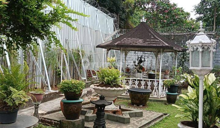 Dijual Rumah Lama Hitung Tanah Di Area Komersial Jln Pakubuwono 2