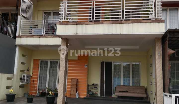 Rumah.2.lantai.di Komplek Graha.raya. Fortune. Kota Tangerang Rumah.2.lantai.di Komplek Graha.raya. Fortune. Kota Tangerang