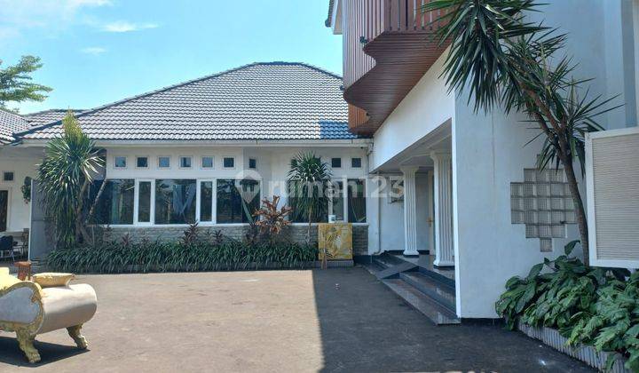 Dijual Rumah Vila Di Ciracas Pinggir Jalan Raya. 1