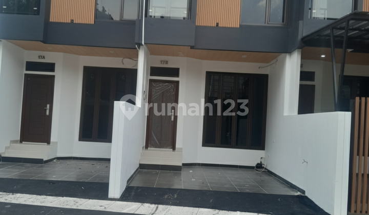 Hanya 10 Menit ke Sudirman, Rumah Strategis di Lagura Jakarta Pusat 2