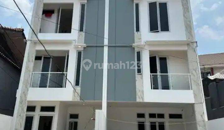 Di Jual Rumah Cantik Minimalis 3lantai Jln Rawasari Dekat Maal Grand Pramuka 1