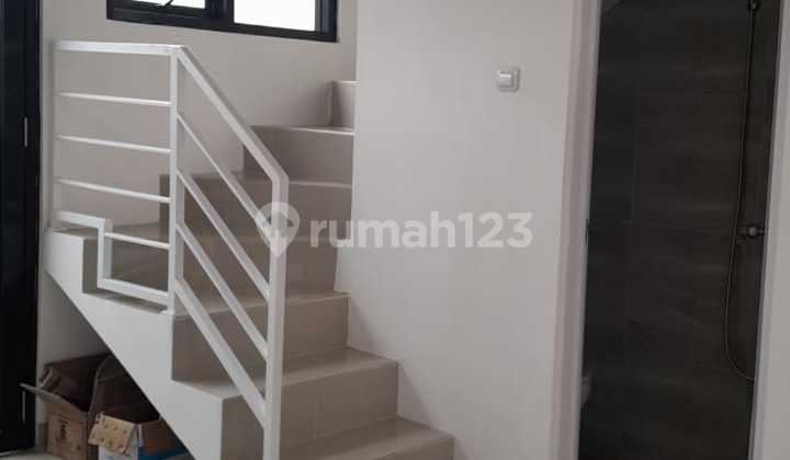 Di Jual Rumah2 Lantai / Cluster Rasela V Jakarta Pusat SHM di Kantor Pos, Jl. Rawa Selatan V, Kampung Rawa, Johar Baru, Kota Jakarta Pusat, DKI Jakarta, Indonesia, 10550, Johar Baru 2