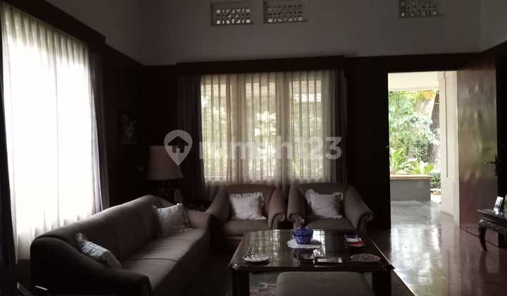 Rumah Murah Di Sayap Dago, Lokasi Strategis Dan Prestigious, Shm 3