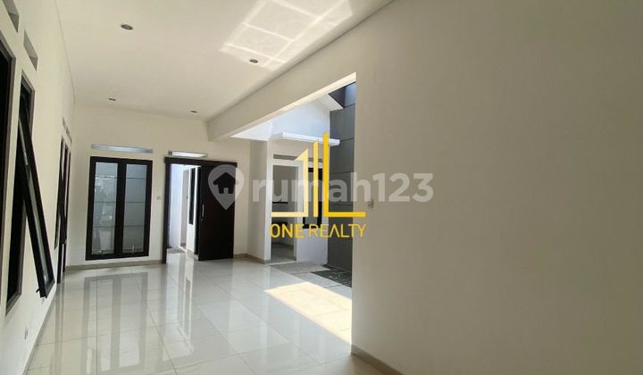 Dijual Rumah 2 Lantai Tersedia 6 Unit Di Komplek Batununggal Lestari, Bandung. 2
