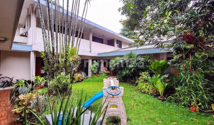 Rumah Murah Di Sayap Dago, Lokasi Strategis Dan Prestigious, Shm 12