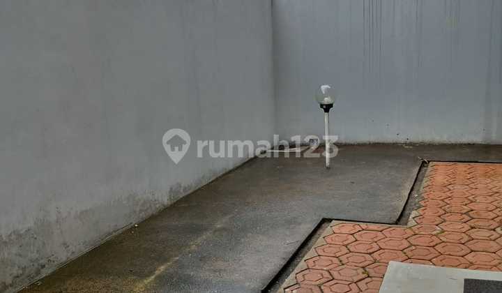 Rumah Disewakan 2 Lantai Kemang Permata Bogor Timur 2