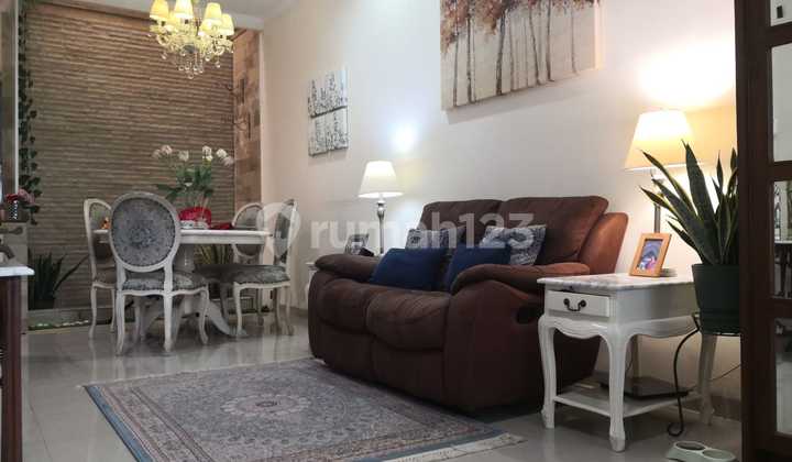 2-Story Fully Furnished House in Metland East Jakarta 2-Story Fully Furnished House in Metland East Jakarta