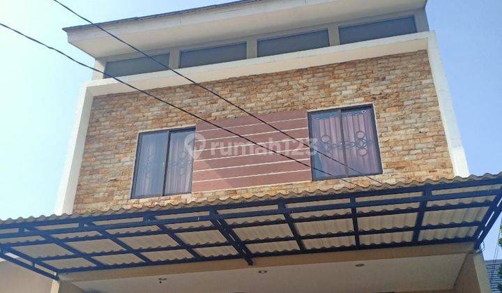 Rumah 2 Lantai Sudah Renovasi Furnished Shm Di Alam Sutera, Tangerang 1