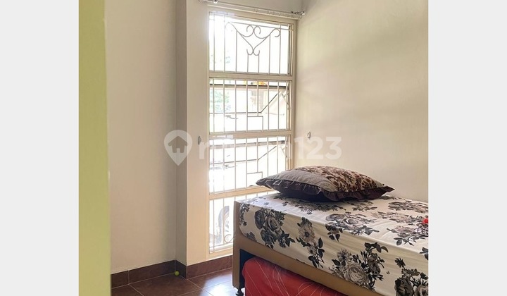 kamar tidur rumah minimalis modern rancamaya golf