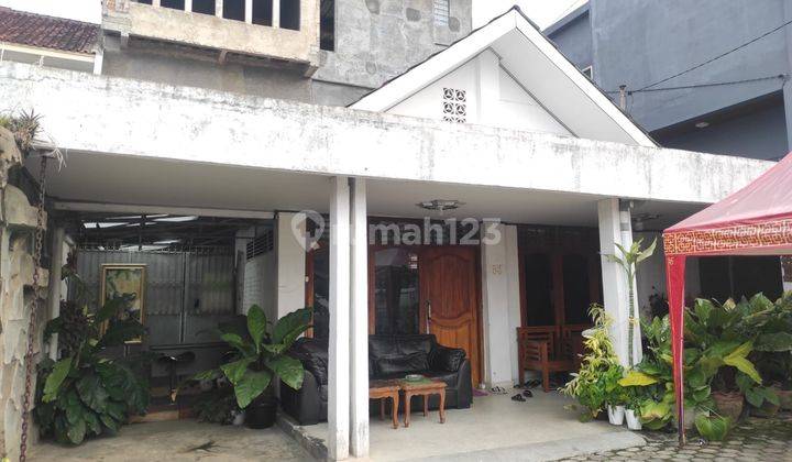 Rumah 3 Lantai Plus Rooftop Strategis Di Pusat Kota Cocok Untuk Usaha Guest House ,rumah Kost Ataupun Rumah Pribadi Shm 2