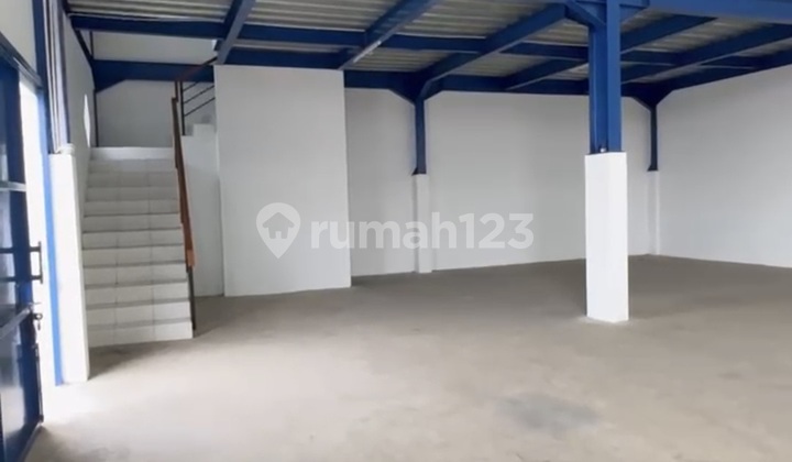 For Rent New Warehouse Ready to Occupy, Good Condition, Not Flooded In Kamal Indah