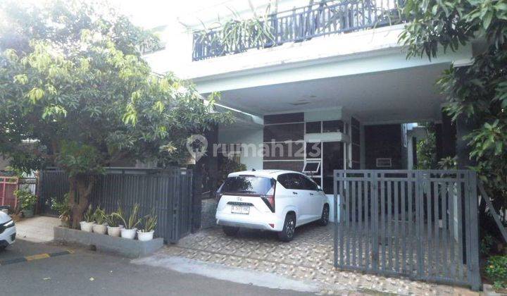 Dijual Cepat & Murah Rumah Mewah Modern Minimalis Di Ujung Menteng 1