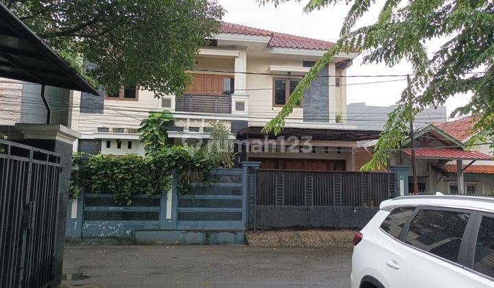 Dijual Cepat & Murah Rumah Mewah Modern Dalam Komplek Lokasi Strategis Dengan Fasilitas Terlengkap Di Johar Baru 1