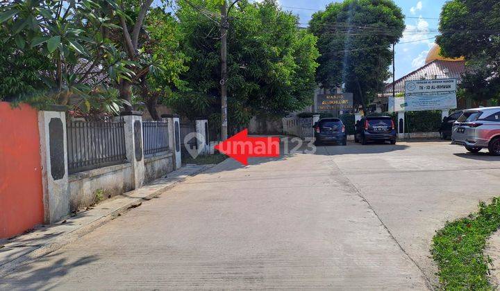 Dijual Cepat Rumah Di Komplek Deplu Dengan Halaman Luas 2