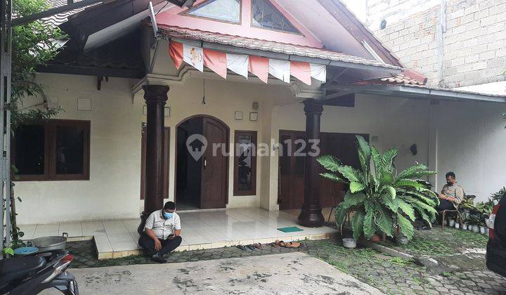 Dijual Cepat & Murah 1 Paket Rumah & Tanah Lt/611m² Dengan Lokasi Sangat Strategis Di Mencong Ciledug 1