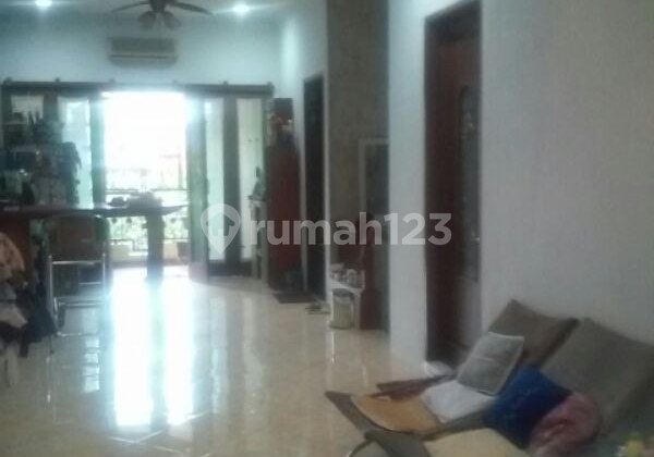 Dijual Rumah Bagus 2,5 Lantai Di Daerah Elit Jakarta Selatan 2