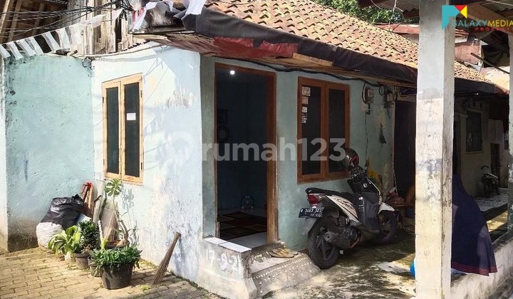 Dijual Sebidang Tanah di Kawasan Elit Jakarta Selatan Dijual Sebidang Tanah di Kawasan Elit Jakarta Selatan