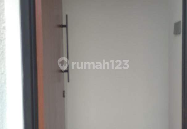 For Sale, Comfortable Two-Story House in Elite Location, Bekasi. 2