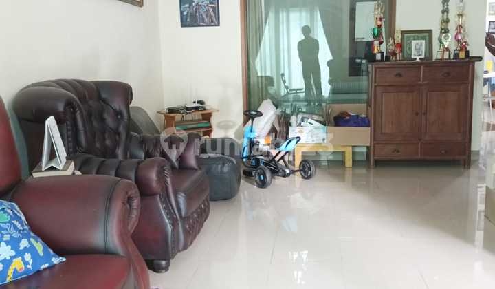 For Sale: Sturdy 2.5-Story House in Galaksi Area, Bekasi