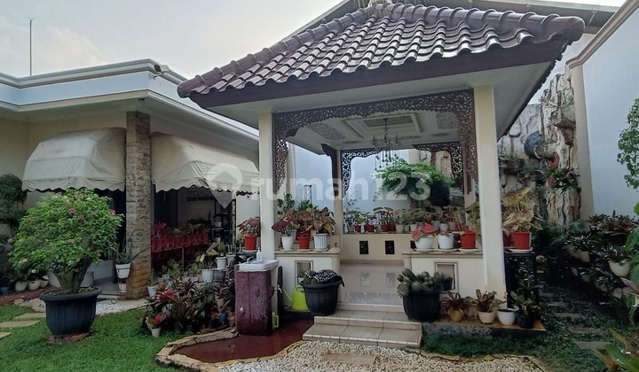 For Sale Luxurious Radar Auri Plot House in Cibubur Cimangis Depok.
