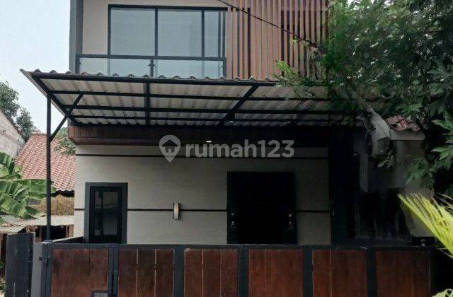 Rumah  Baru 2 Lantai  Modern Model Tropical Di Kavlling Jl Ratna Jatikramat Bekasi  2