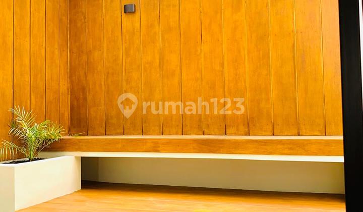 For Rent Beautiful Fully Furnished Ready-to-Occupy Cendana Spark House in Lippo Cikarang For Rent Beautiful Fully Furnished Ready-to-Occupy Cendana Spark House in Lippo Cikarang