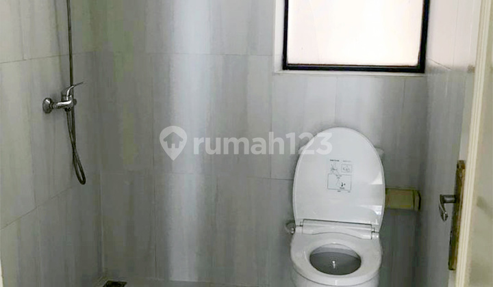 For Sale Crown Court Apartment 3 BR Furnished Lippo Cikarang