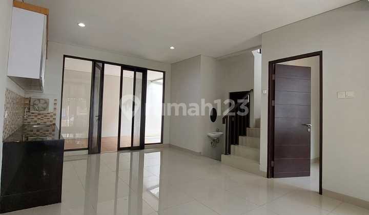 Dijual Rumah 3Kt Furnished Siap Huni di Cosmo Estate Lippo Cikarang