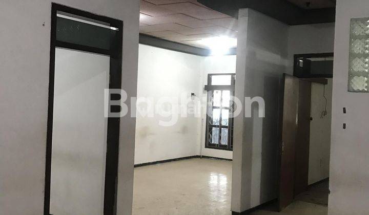 Rumah Kos 26 Kamar 2 Lantai Cocok Untuk Usaha Kosan dan Untuk Kantor 2