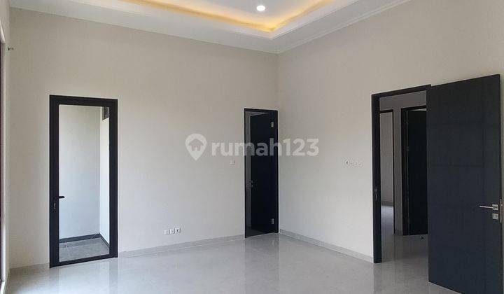 RUMAH BARU GRESS MULYOSARI DEPAN TAMAN 2