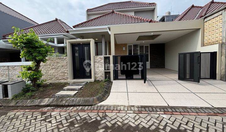 Dijual Rumah Cantik Minimalis 2 Lantai Di Graha Kencana Malang 1