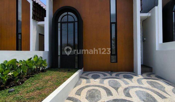 Rumah Baru Minimalis Modern Di Greenland Malang 1