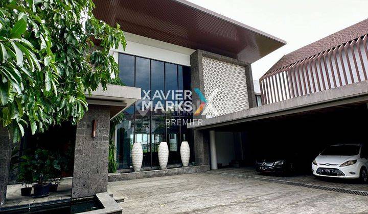 Rumah Kontemporer Karya Arsitek Putu Edy Semara Di Vpt Malang 2