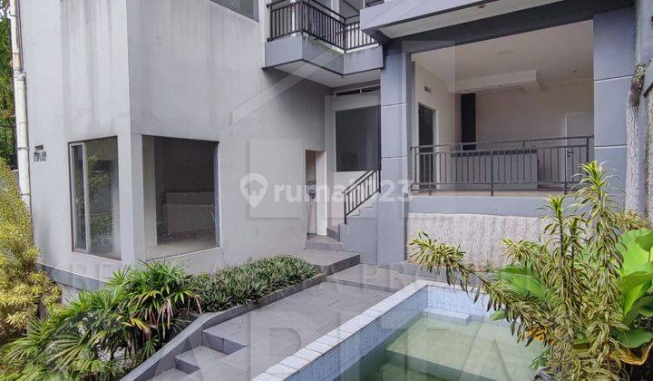 Best Deal Rumah Modern +SWIMMING Pool di Setiabudi Regency 1