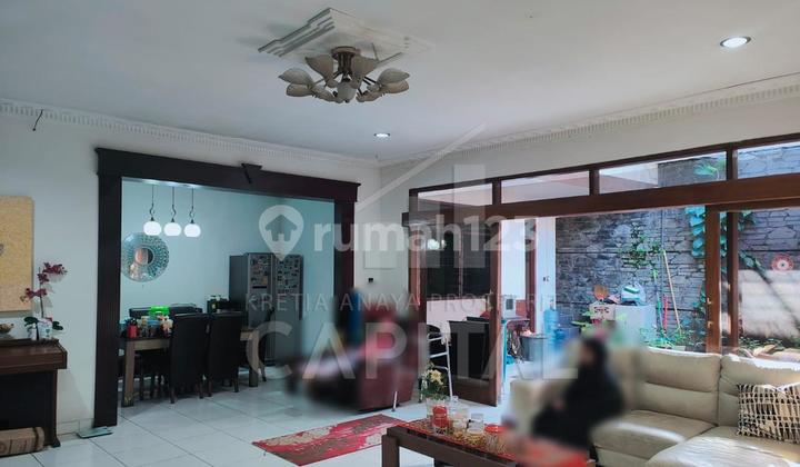Rumah Siap Huni dan Bikin Betah dengan Lokasi yang Strategis di Komplek Sumber Sari Indah Bandung 1