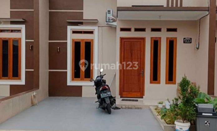 Rumah Siap Huni Di Pinggir Jalan Tidak Dekat Dengan Toll Sawangan  2