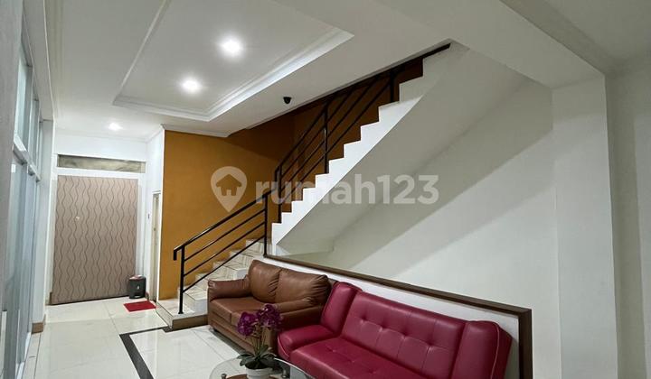 For Sale - 3-Storey Commercial Building (Ruko) - For Commercial Use - Kemang, South Jakarta 2