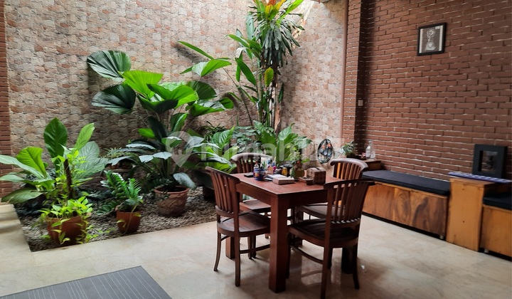 Rumah Siap Huni Dekat Area Perkantoran Jaksel 2