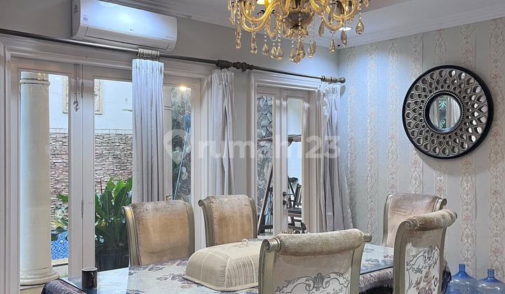 Luxury House in Cibubur, Move-In Ready - Rare Opportunity, Don't Miss Out! 2