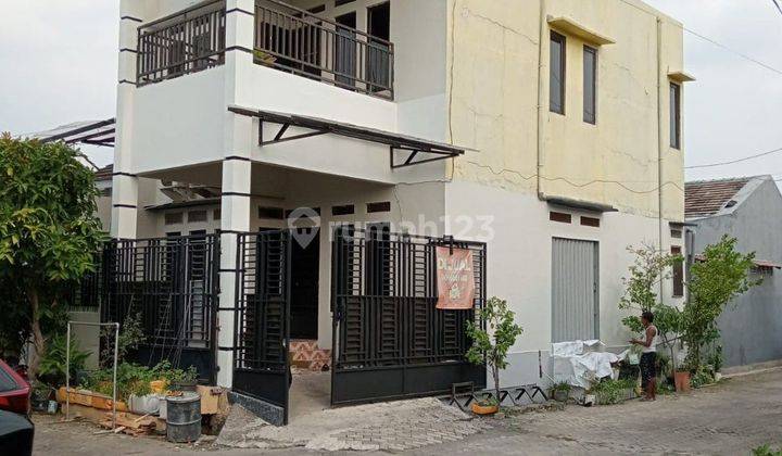 Rumah 2 Lantai Siap Huni 1