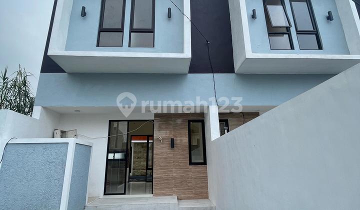 Rumah Gununganyar Barugress Fasad Minimalis 1