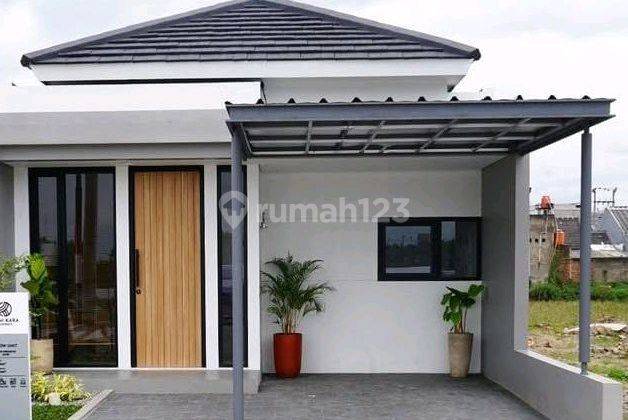 Rumah Unfurnished Baru SHM - Sertifikat Hak Milik 1