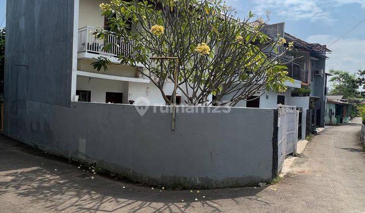 Dijual Rumah Dalam Komplek Lokasi Strategis Jakarta Selatan 2