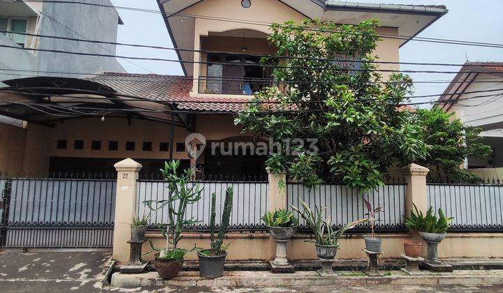 Rumah 2 Lantai Dekat Universitas Budi Luhur Ciledug 1