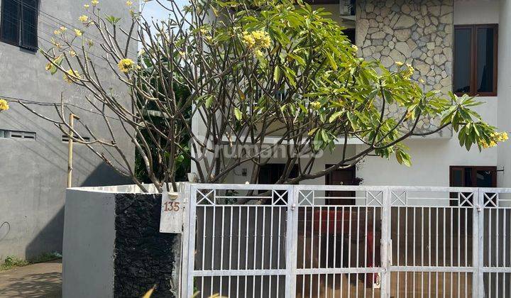 Dijual Rumah Dalam Komplek Lokasi Strategis Jakarta Selatan 1